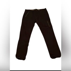 Publish Legacy Jogger Size 38